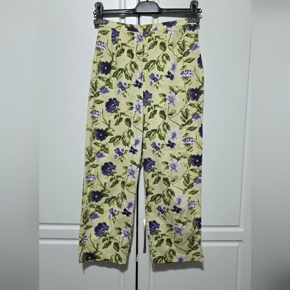 Vtg Dressbarn Womens Floral High Rise Capri Relaxed Fit Straight Leg Cottagecore